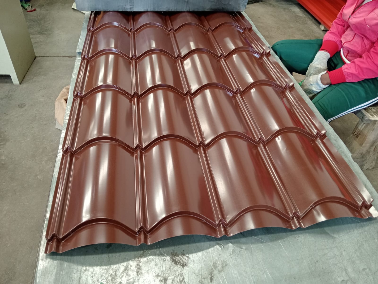 Romantile Glossy Finish